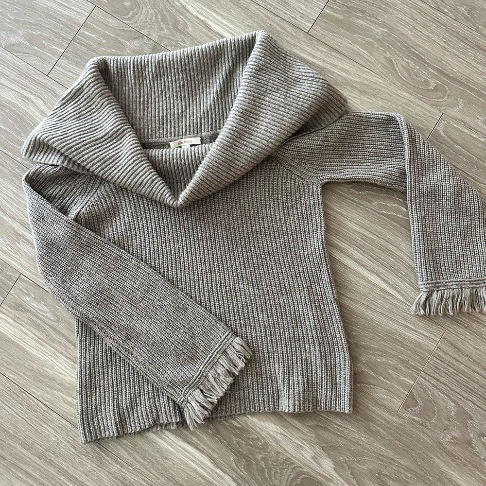 Ella Moss Gray Ribbed Turtleneck Sweater